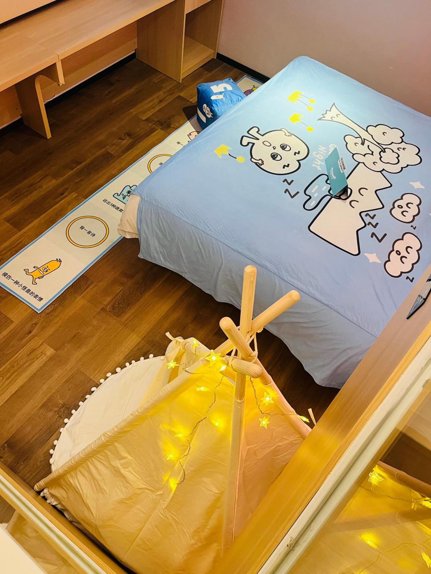 Yunju Hotel Beijing Yonghe Palace Guijie Siheyuan מראה חיצוני תמונה