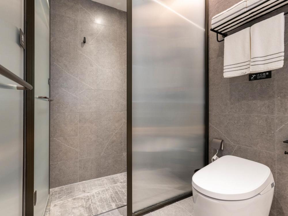 Yunju Hotel Beijing Yonghe Palace Guijie Siheyuan מראה חיצוני תמונה