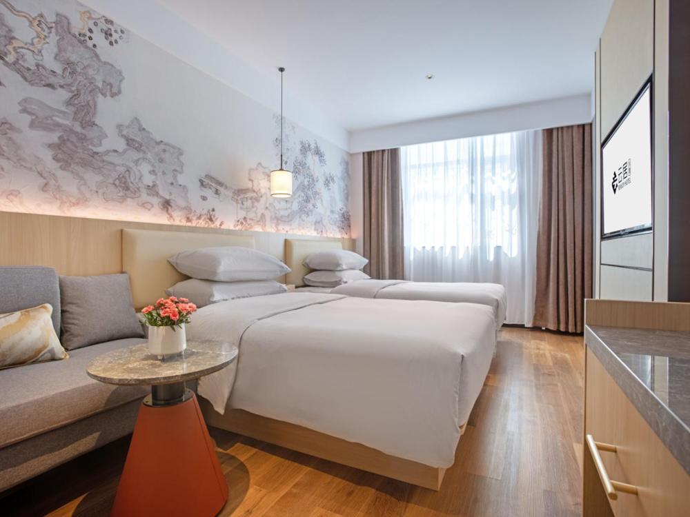 Yunju Hotel Beijing Yonghe Palace Guijie Siheyuan מראה חיצוני תמונה