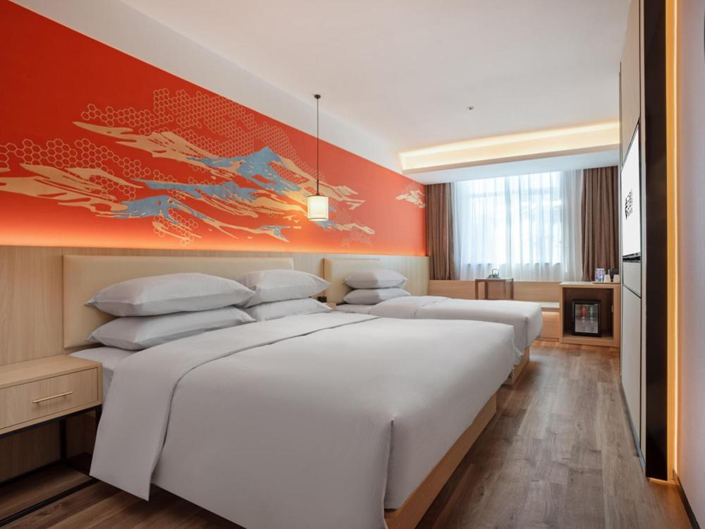 Yunju Hotel Beijing Yonghe Palace Guijie Siheyuan מראה חיצוני תמונה