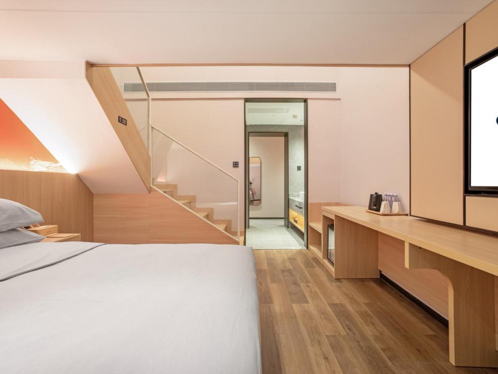 Yunju Hotel Beijing Yonghe Palace Guijie Siheyuan מראה חיצוני תמונה