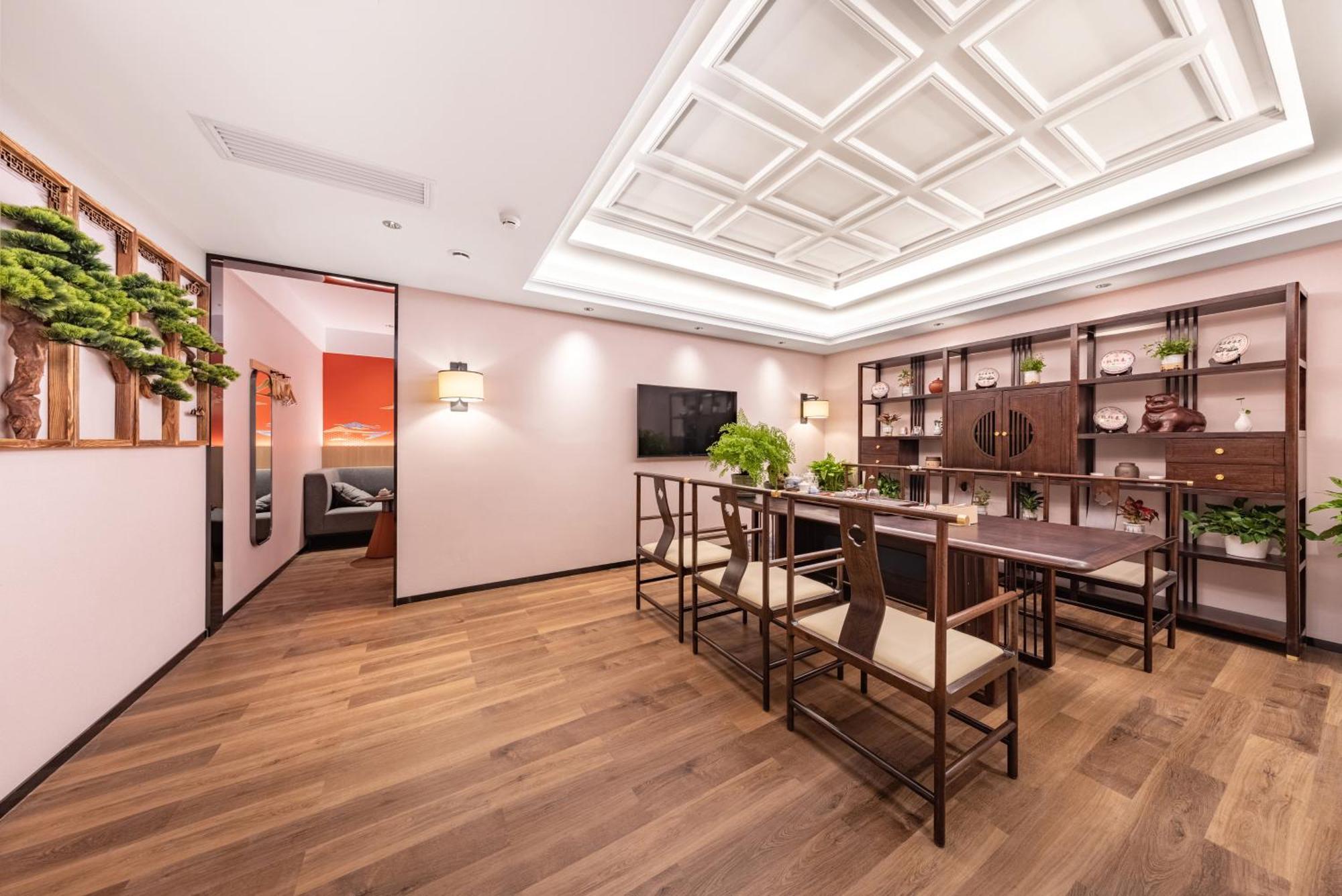 Yunju Hotel Beijing Yonghe Palace Guijie Siheyuan מראה חיצוני תמונה