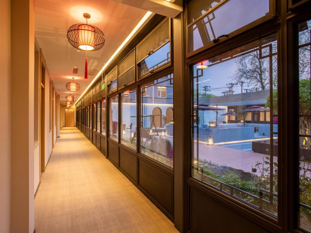 Yunju Hotel Beijing Yonghe Palace Guijie Siheyuan מראה חיצוני תמונה